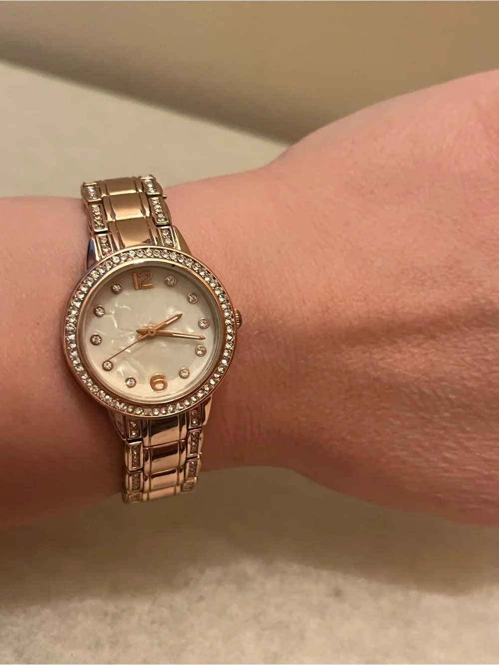 Watch ladies rose gold with crystals